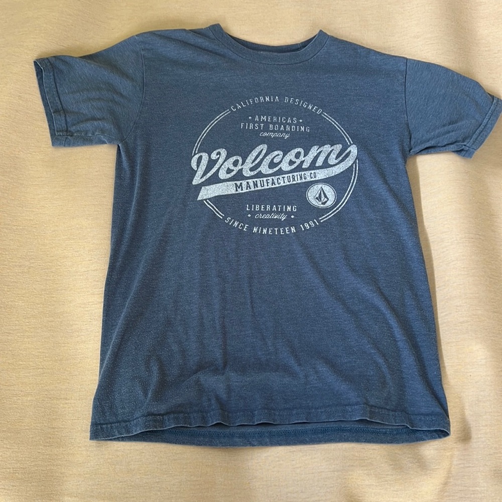 The  first boarding company, California design